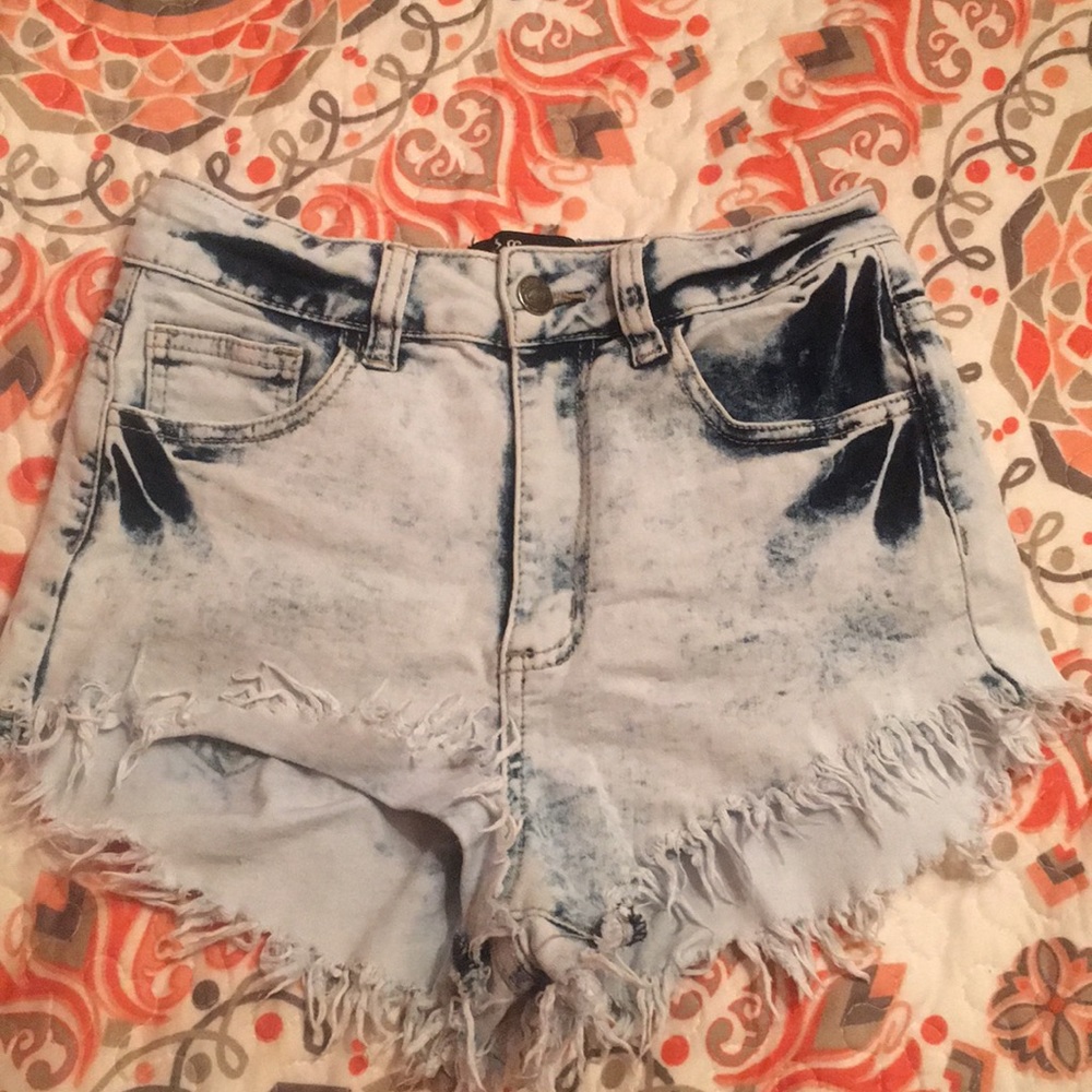 Love Culture shorts